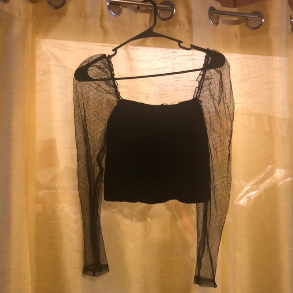 Zara black crop top with mesh sleeves - Picture 2 of 3